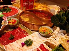 -牛村来人潮汕牛肉火锅(西单店)