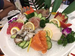 生鱼片拼盘-阿里郎海鲜酒店