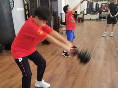 -温鉴良实用咏春拳