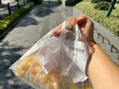 -鲍师傅糕点(江苏路店)