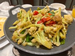 -小菜园新徽菜(宜兴八佰伴店)
