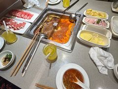 -海底捞火锅(新松江路店)