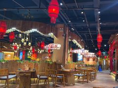 -老滇山寨•云南特色菜•地方菜•民族风情歌舞表演(金碧店)