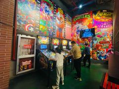 -CAGES凯吉思西餐厅运动乐园(静安店)
