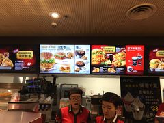 -肯德基(尖岭万达店)