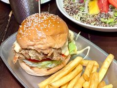 -Bravo保霖精酿餐厅 BREWPUB&KITCHEN