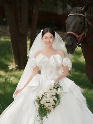 -花田映像婚纱摄影(龙岗店)