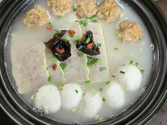 -大中华酒楼·主席武昌鱼·武汉美食地标(江汉路步行街店)