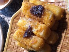 -老牌坊云南鱼豆花火锅(哈西万达店)