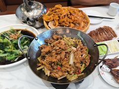 -梅利汴京烤鸭•开封豫菜地标店(铁北街店)
