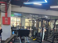 -豪思成DK健身私教连锁(凯乐国际店)