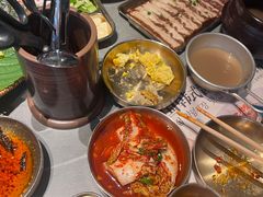 -草家酱蟹炭火烤肉店(珲春南路一店)