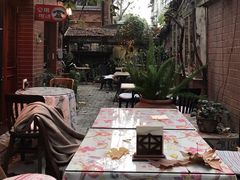-古董花园(思南路42弄小区店)
