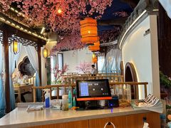 -荷塘秋月·本帮江浙菜(国权路店)