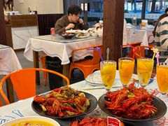 -老鄞江清水龙虾•赵赵家(江北店)