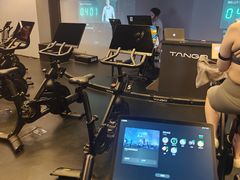 -TANGO LIVEHOUSE动感单车(巴黎春天店)