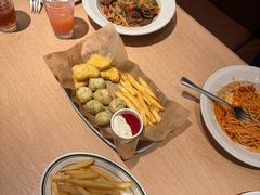 -菲滋意式餐厅(富阳东方茂店)