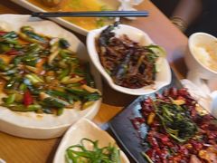 -隔壁老王·家常云南菜(花巷店)