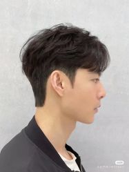 -海文先生国潮烫染男士理发馆
