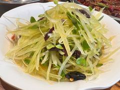 -安诚居干锅鸭头(八角店)