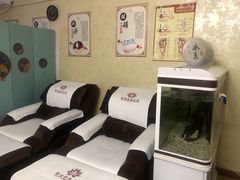 -荣神艺·推拿SPA养生馆(万菱汇店)