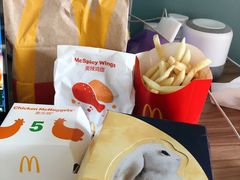 -麦当劳(展览路店)