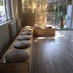 -一花一叶瑜伽生活馆