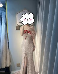 -衣贝姿婚纱礼服馆