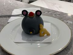 -Fridi Patisserie Cafe