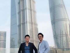 -陆家嘴空中步行连廊