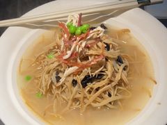 -吴越荣记苏州菜·松鼠桂鱼100%活鱼现做(斜塘老街店)