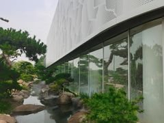 -罗红摄影艺术馆