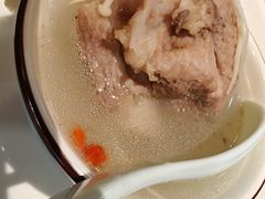 -老火大骨头汤馆