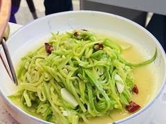 炒小瓜-浩海火燒雲傣家菜(芮欧百货店)