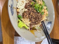 -丁丁猫重庆小面(徐州路店)