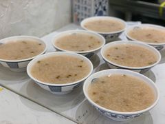 -李与白包子铺(桐梓林店)