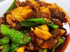 蛋白烧牛筋-西大酒店