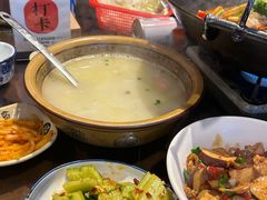 -富正毅三下锅·湘西韵味(天门山索道店)