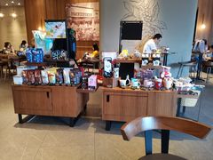 零售区-星巴克(宝山万达店)