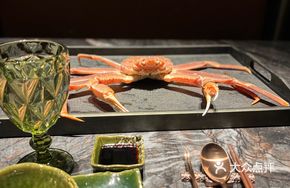 Live Snow Crab 5 Ways
