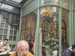 -玛格萝妮比萨屋(四平店)