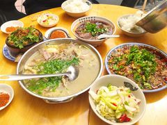-杨三娘跷脚牛肉(羊子山西路店)
