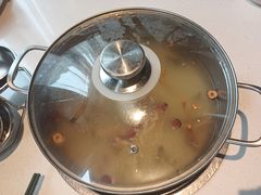 -煲王粤菜餐厅(中侨中心店)