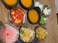 -香猪坊韩国烤肉专属门店(魏公村店)