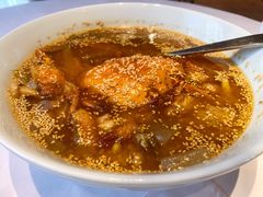 老坛酸菜芝麻虾蟹-俏江南天津时尚曲艺主题餐厅(马场道店)