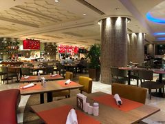 大堂-咖啡苑自助餐厅·中国大饭店