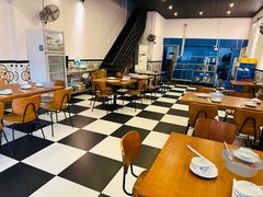 -乾坤饭店