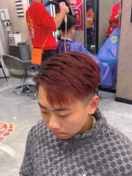 -京滔美发烫发染发