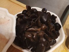 -鲜货俚鲜火锅(青果路店)