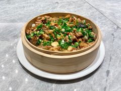 荷叶蒸走地鸡-淮扬村中餐厅